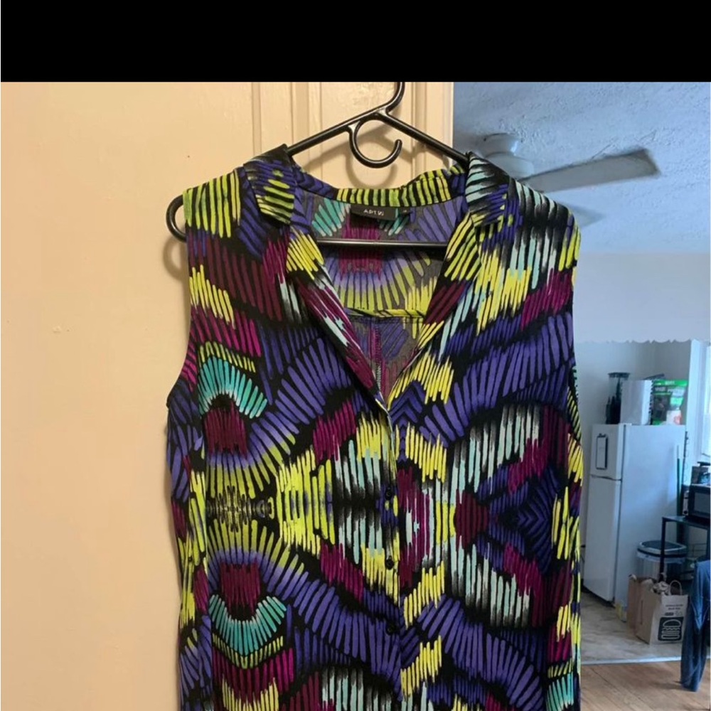 Apt 9. dress shirt. Size 14.  Worn, but in good condition